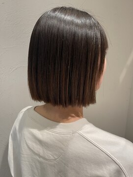 アールハーツ 峰店(R-HEARTS) 《R-HEARTSmine》パツっとボブにナチュラルストレート