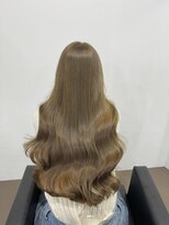 エトバイイオエ(et by ioe)&nbsp;黒髪/ボブルフ/ネビージュ/小顔/ワンレン/髪質改善/グレージュ