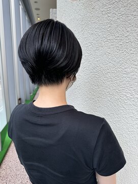 エルサフィロ ヨドヤバシ(el zafiro yodoyabashi) 黒髪ヘア/黒髪ショート/20代30代40代50代60代