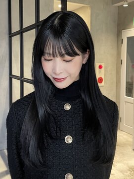 エリマ 調布(elima) 顔周りレイヤーロングレイヤーワンカラーブルーブラック