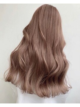 リズム(Lism) 透明感ハイトーンカラー【宇都宮/Rin】