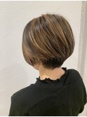 ハイライト白髪ぼかし脱白髪染めショートボブ40代50代60代