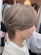 韓国アイドルのようなハイトーンカラー☆