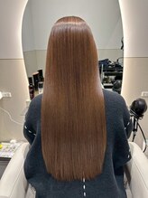 髪質によりフルオーダーメイドで調合する髪質改善[人形町駅/水天宮前駅/ショートカット/ショートボブ]