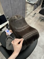 シンシア ドゥエ 新宿(CYNTHIA DUE)&nbsp;【CYNTHIA/saaya】 オリーブグレージュ/小顔に見せるヘア