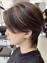 エリマ 調布(elima)&nbsp;調布白髪ぼかしハイライトウルフショートカットアッシュベージュ