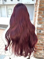 ラレイ ハラジュク(Lalei harajuku)&nbsp;【白石】ブリーチなし赤髪チェリーレッド艶カラーロング原宿