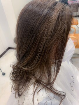 シェール モリオ(chere MORIO) 明るい白髪染め☆ アッシュブラウン