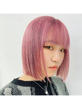 クク 渋谷(QUQU) スモーキーピンクボブ