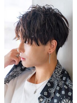 メーヴェ(Mowen) mowen 南堀江×ツイストスパイラル×センターパート