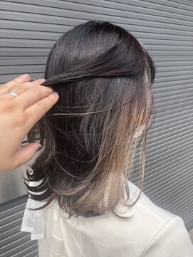 スタイル(STYLE) 20代インナーカラーベージュ大人ミディアムふんわりミディアム