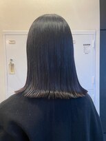 ローレン(LOREM)&nbsp;黒髪ストレート/外ハネ/切りっぱなし/髪質改善/抜け感/ツヤ髪
