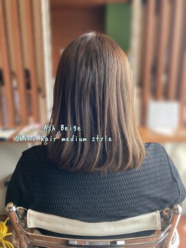 ピールアーク(peal ark) 大人可愛い大人美人くすみカラーアッシュグレーベージュ