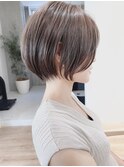Say.ミディアムホワイトグレージュミニウルフぱっつん前髪表参道
