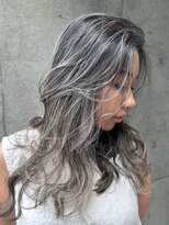 トゥイン 八王子(TWIN)&nbsp;ハイライトデザインカラーフェイスフレーミング暗めカラー八王子