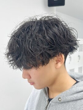 シック(CHIC) メンズブリーチ眉毛メンズカットパーマシャドウパーマ髪質改善