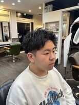 バーバー アミティ プール オム(BAR BER amity POUR HOMME) 直毛改善ツーブロックピンパーマ