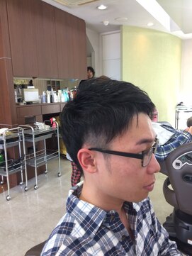 シュクレプールオム ツーブロックショート