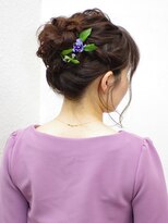 レクリヘアー(RecRe hair) 【RecRe hair】編み込みお団子スタイル。