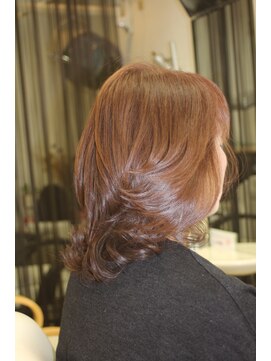 ヘア モード シーズン(Hair Mode Season) ミディアムレイヤーボブ