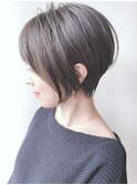 【モリオ原宿】黒髪ショートボブ　前髪あり　耳かけ
