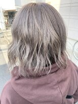 エニル(enil)&nbsp;◎透明感ミルクティーベージュ♪ダブルカラーケアブリーチ◎