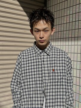 ヒュージ 三軒茶屋(huge) アップバング/束感ショート/ツーブロックマッシュ/コンマヘア