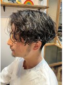 『力石サトシ』波巻き束感ショートツーブロックマッシュ