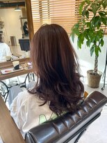 チリンバイロストシティー(Chillin by LOSTCITY)&nbsp;ピンクカラー髪質改善スクールカット白髪ぼかしハイライト