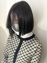 ヘアラウンジ ビーチ 青山 外苑前(hair lounge BEACH) 暗くても透けるブルーブラックタッセルボブダークグレー