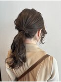 透明感◎アッシュブラウン×ローポニーアレンジ