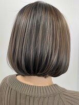 ネックス 表参道本店(nex)&nbsp;デザインカラーレイヤーカットウェットヘアオリーブベージュ白髪