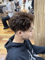 イエローコーン 金沢文庫店(YELLOW CORN) カット+カラー×ツイストスパイラルパーマ