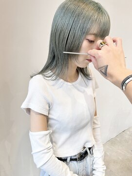 イル(ill) ハイトーン ブリーチ ハイブリーチ カーキ ミント