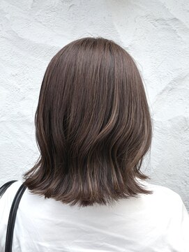 グルグル 妙典店(GULGUL) くすみ×ベージュ