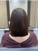ストレートセミボブスタイル