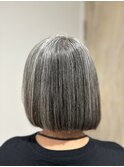 50代/60代グレイヘアを活かす前下がりボブ【新宿髪質改善】