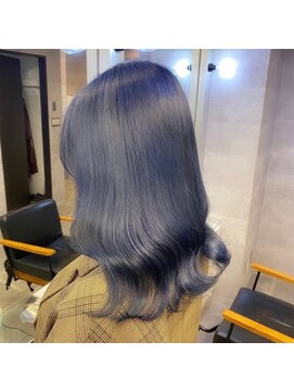 キャラ シャローネ 池袋(Chara Chalone) ブルー/ブルージュ/波巻き仕上げ【池袋東口/岸雄一】