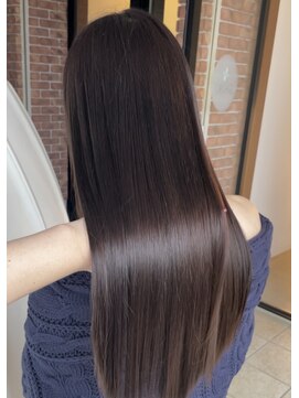 シキ(SHIKI) 自然光でも輝くツヤ髪