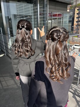 リボンハーフアップ