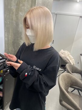 キング 心斎橋店(K!ng) 韓国オルチャンレイヤーカット透明感カラー顔まわり前髪カット