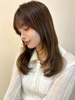 オリーブスバイネオリーブ(Olive's by neolive)&nbsp;くびれヘア_レイヤー_前髪_ハイライト_顔周り_新宿