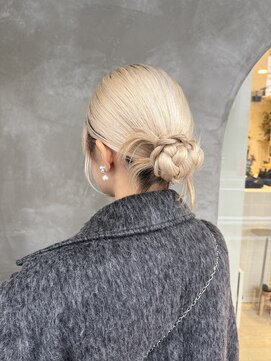 ヘアーブレイス(hair brace) タイトお団子◎川口瑞紀◎