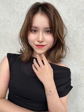 オズ 郡山桑野店(OZ) 黒髪ボブルフネビージュ小顔ワンレン