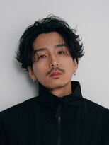 レタッチバイフィフス(RETOUCH by fifth)&nbsp;センターパート×ルーズパーマ