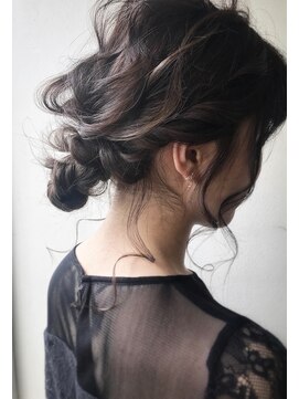 セルカ 高田馬場(CERCA) 大人可愛い小顔ゆるふわアレンジ【CERCA高田馬場】