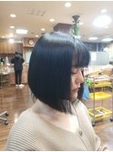 前下がりボブ