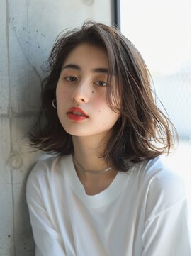 シュシュ 宜野湾店(chou chou) カール/セミディ/シアーカラー/姫カット沖縄宜野湾浦添