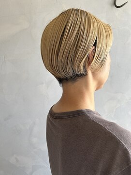 フクタ フロムヘアー(HUKUTA from hair) 大人のブリーチヘア ショートボブ