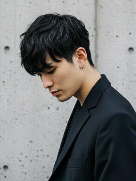 キャンバス バイ ネオリーブ 横浜西口(Canvas by neo.) センターパートニュアンスパーマ黒髪刈り上げ刈り上げ